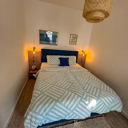 Mee H R - Strandburg Binz