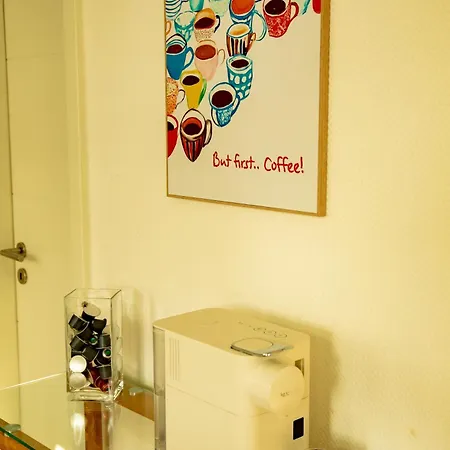 Mee H R - Strandburg Lejlighed *