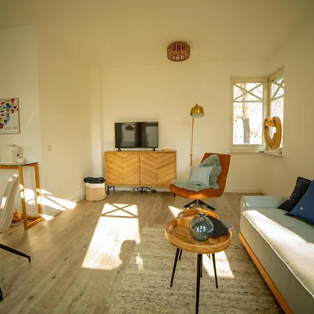 Mee H R - Strandburg Apartmán Binz